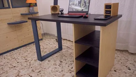 Come costruire una scrivania in legno - 2