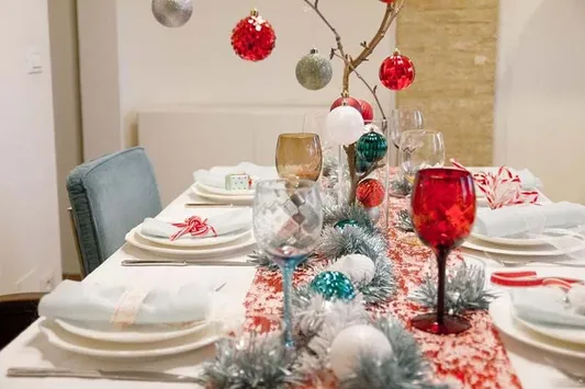 Come apparecchiare la tavola di Natale