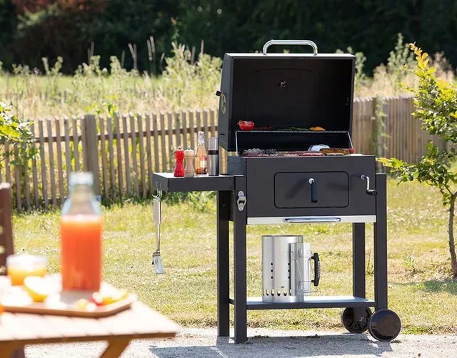 A gas o a legna e carbonella, i barbecue sono il cuore delle feste estive - Leroy Merlin