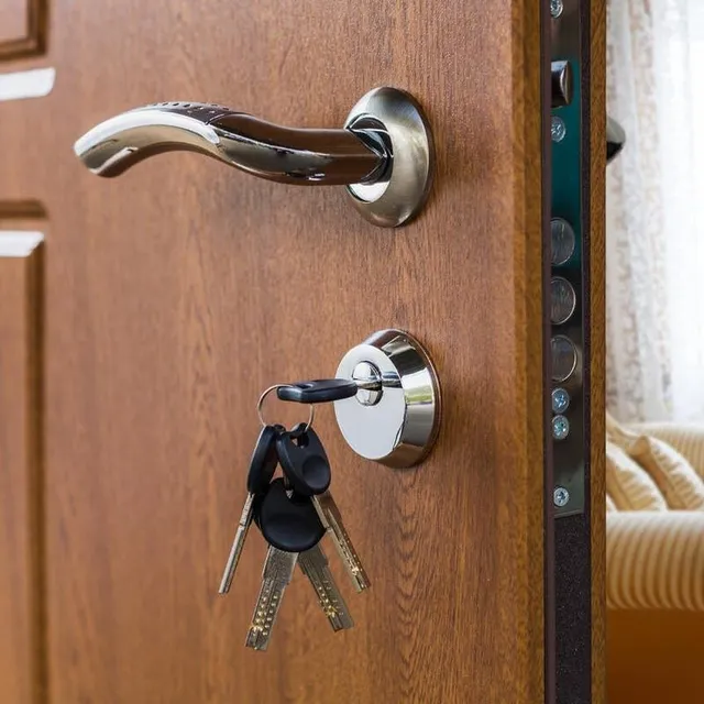 Casa sicura: 5 consigli per scegliere una porta blindata