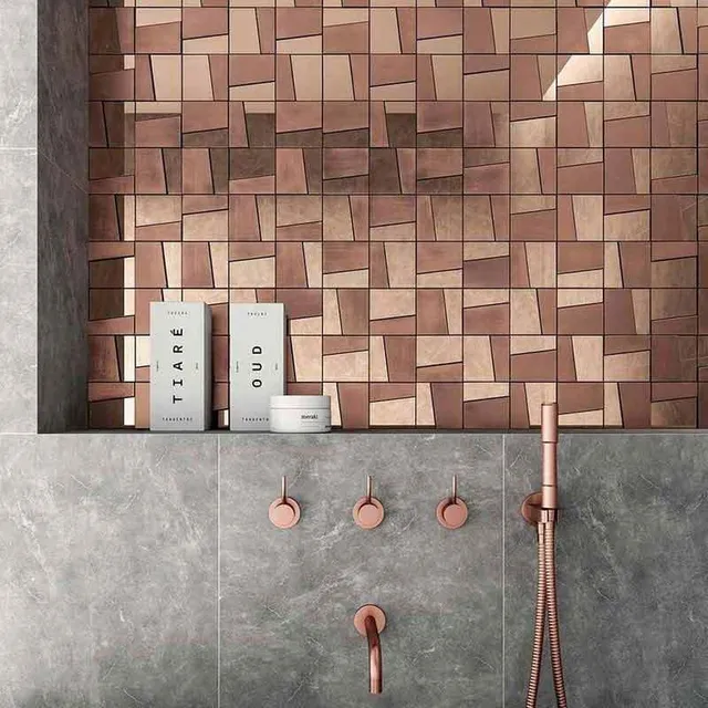 I mosaici metallizzati per bagni chic  e case eleganti - Ispirazione Leroy Merlin