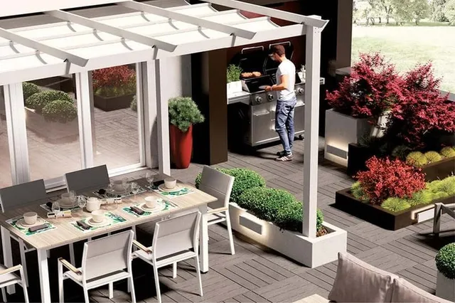 Un barbecue, un tavolo e una pergola: gli elementi giusti per rendere lo spazio outdoor accogliente e ospitale – Leroy Merlin