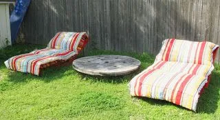Costruire-una-sdraio-chaise-long-per-il-vostro-giardino-con-i-pallet8.jpg