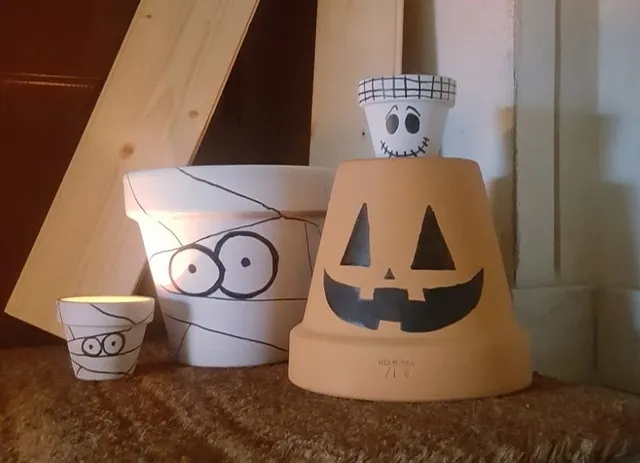 Ecco i nostri vasetti di Halloween fai da te - foto dell'autrice