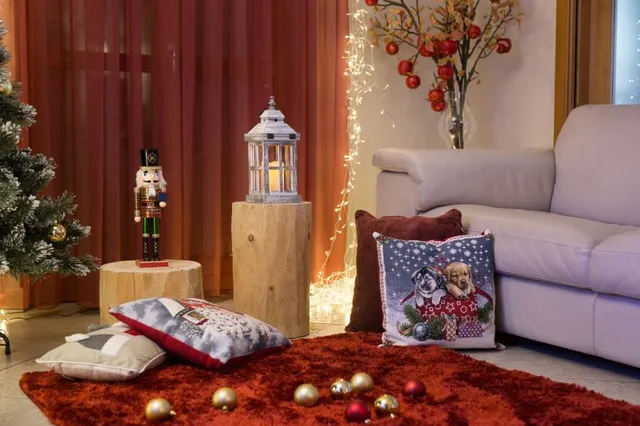 Cuscini, tappeto, dettagli: il Natale in stile Traditional