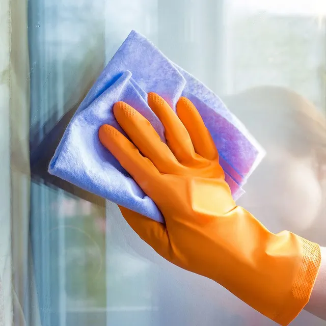 Una finestra pulita aiuta a godersi meglio non solo la casa, ma anche il panorama all'esterno! - foto Leroy Merlin