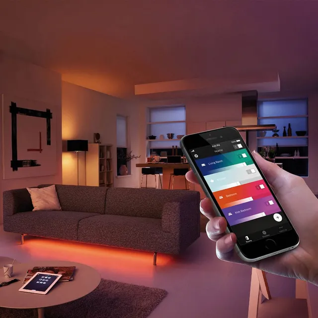 Installa lampadine intelligenti nella tua smart home - Idea Leroy Merlin