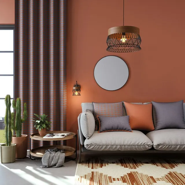 Creare un punto focale con un colore deciso applicato su una sola parete della stanza. - Idea Leroy Merlin