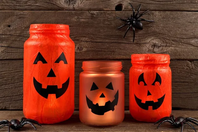 Lanterne di Halloween fai da te - foto Shutterstock