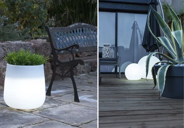 Decorare il giardino con vasi luminosi e sfere a luce cangiante – Leroy Merlin