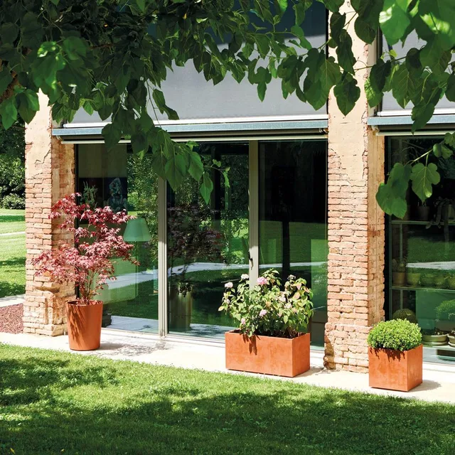 Soluzioni per valorizzare la vista del giardino dalle grandi vetrate di casa – Leroy Merlin