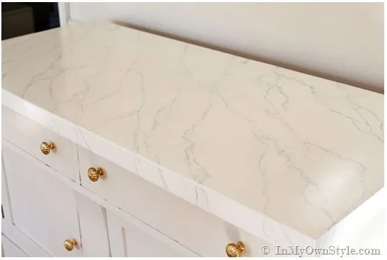 Faux-white-marble-painting-technique_thumb.jpg