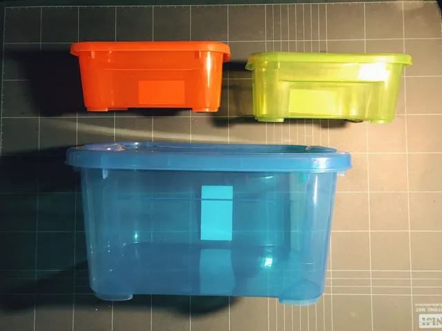 Scatole T-Box di vari colori e dimensioni